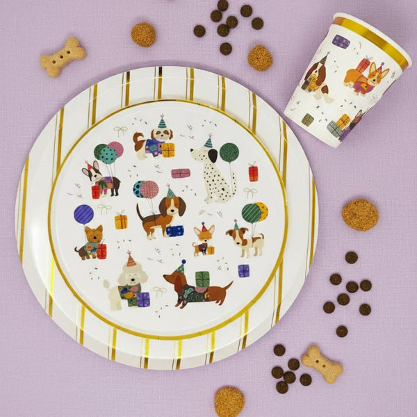 Decorative plate with colorful animal illustrations on a white background