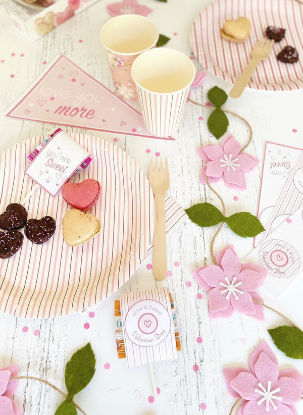 Valentines Day "Love you more" Lollipop Covers & Pennant Flag