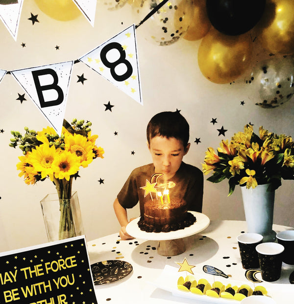 Galaxias Party Supplies in a Box - Pooka Party