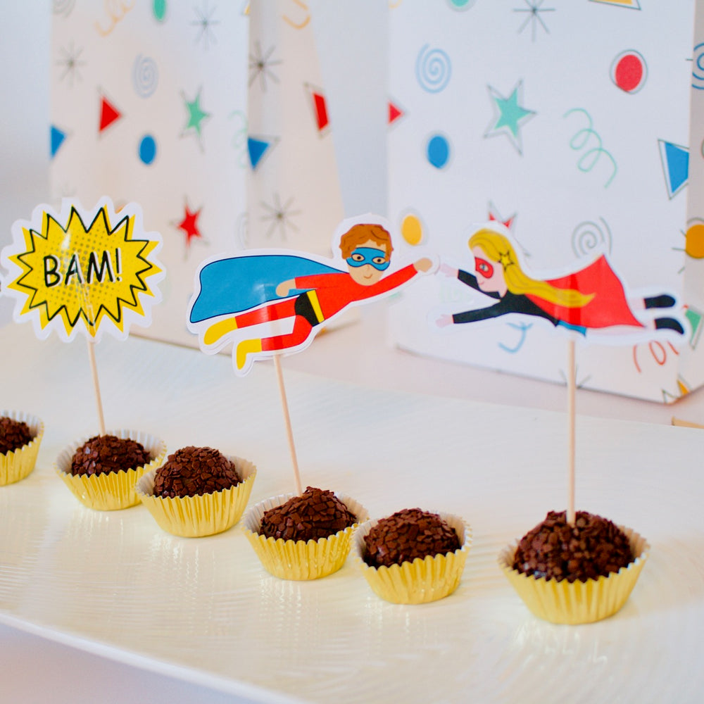 Superhero cake toppers - Pooka Party