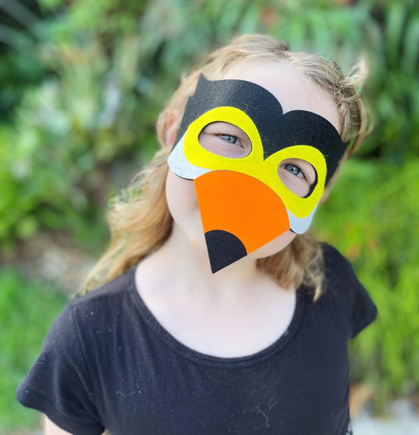 Tropical Animals Party Supplies in a Box - Pooka Party